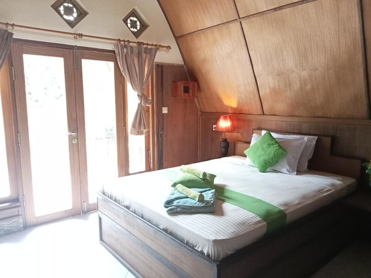 Meno Smile Cottages Gili Meno Exterior foto